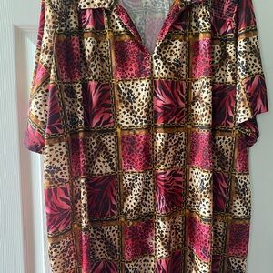 Woman's Top Size 3XL